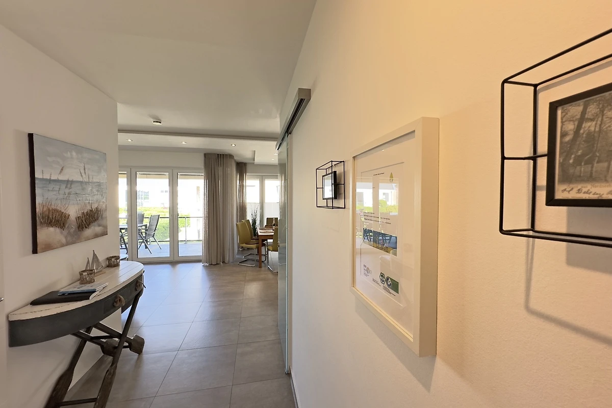 26731_69038385276571