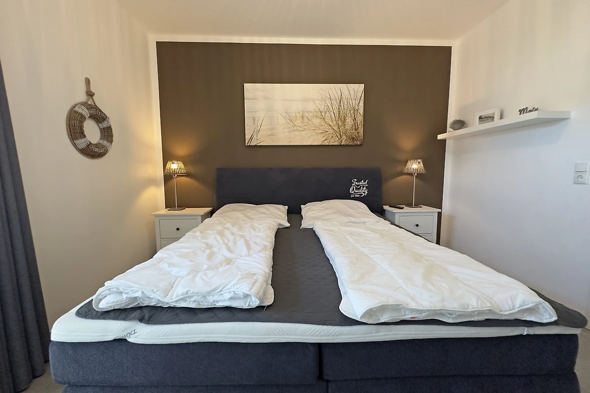 26731_72873485276571